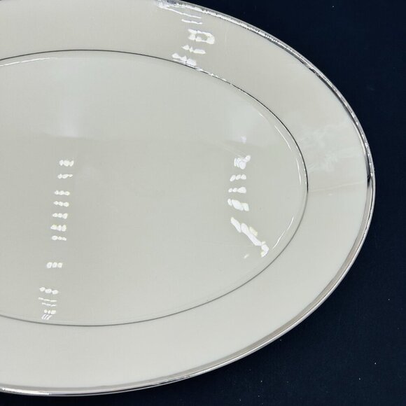 Lenox Rapture 13 3/4" Oval Large Serving Platter Ivory with Platinum Rim USA - Picture 4 of 7